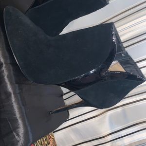 10 M black Ted Baker stiletto shoe boot